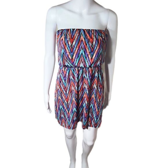 Chevron Strapless Sundress - Picture 3 of 10